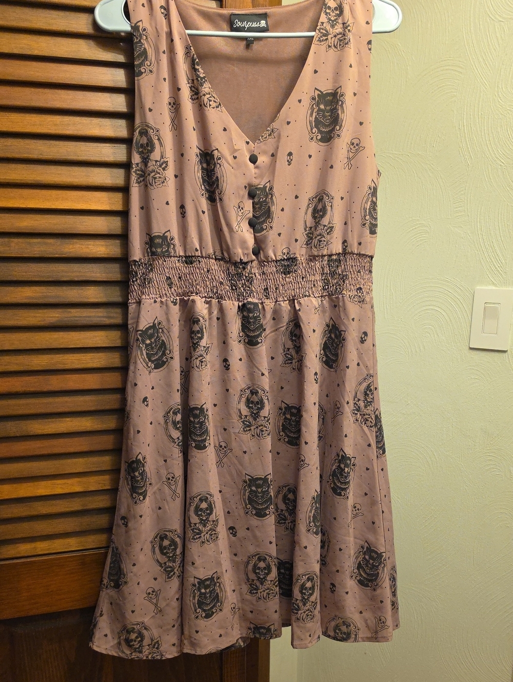 Sourpuss Dusty Pink Sleeveless Graphic Smocked-Waist Mini Dress